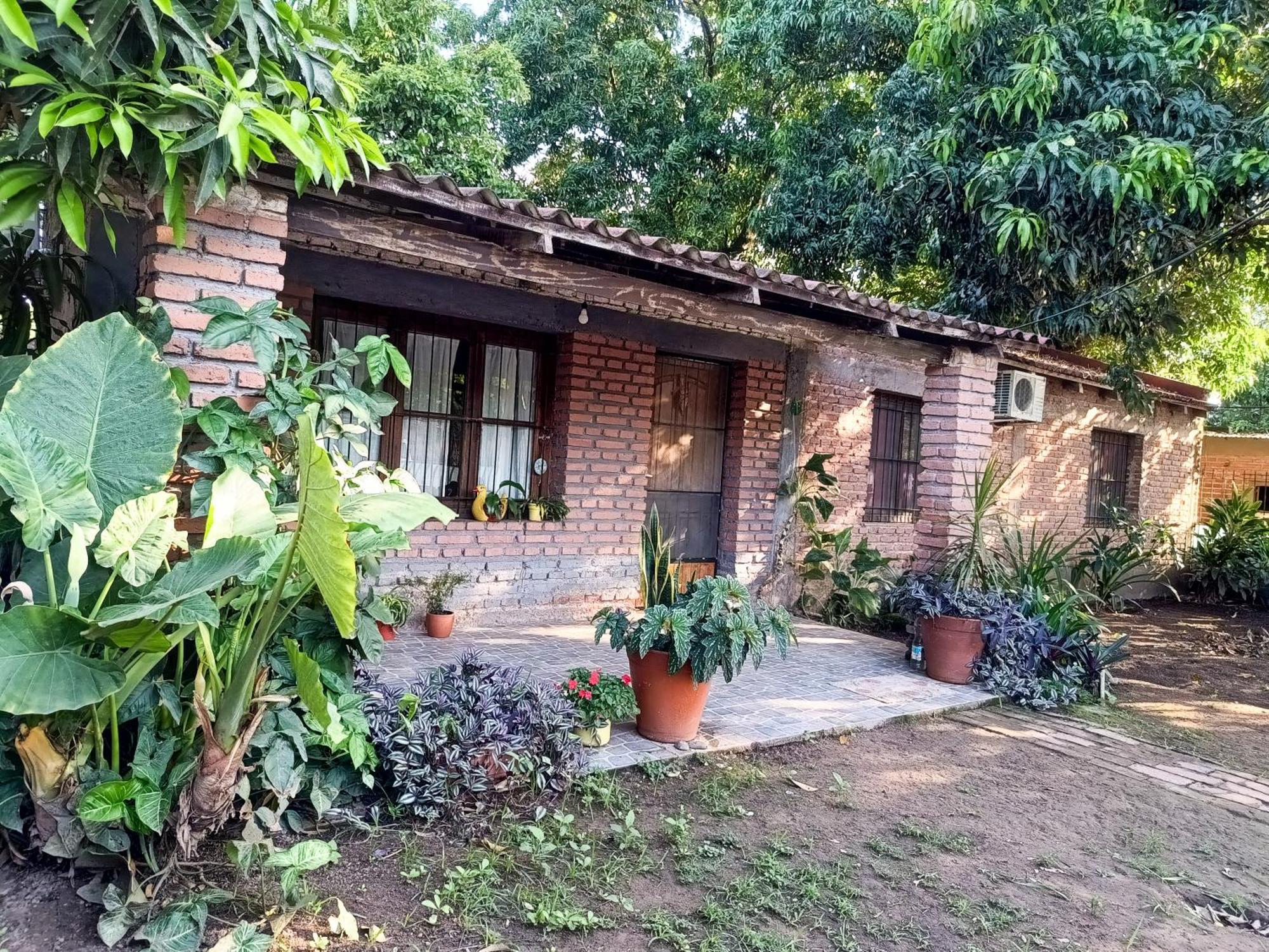Entre Mangos Y Tucanes Calilegua 外观 照片